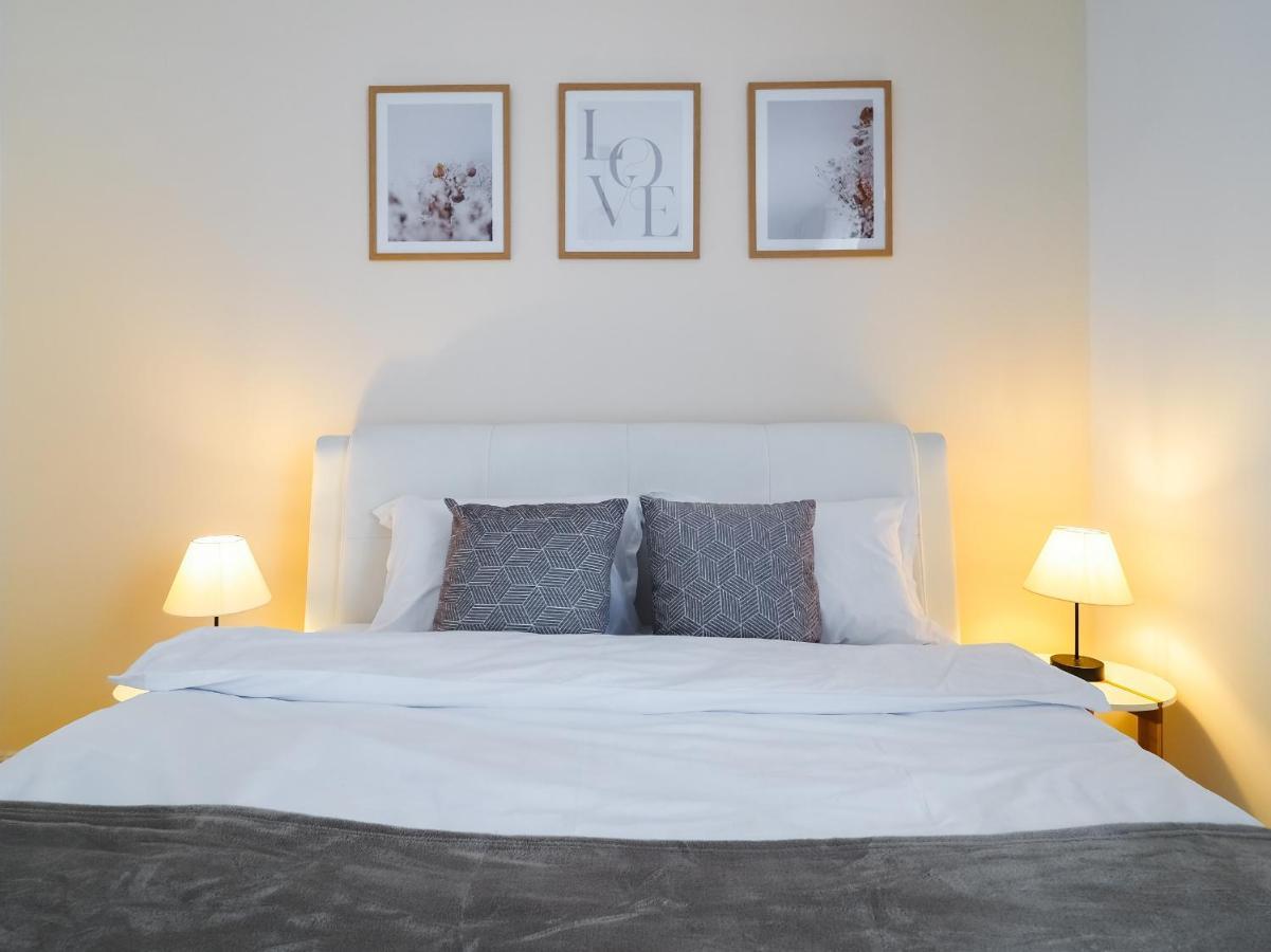 Bohemian Bliss Apartment ซีบิว ภายนอก รูปภาพ